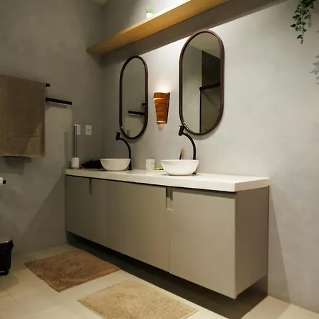 Casa Maria, 5 Suítes, Amplo Espaço Externo Casa de férias *